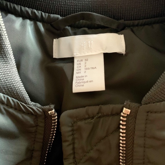 Olive green bomber jacket - Picture 3 of 3